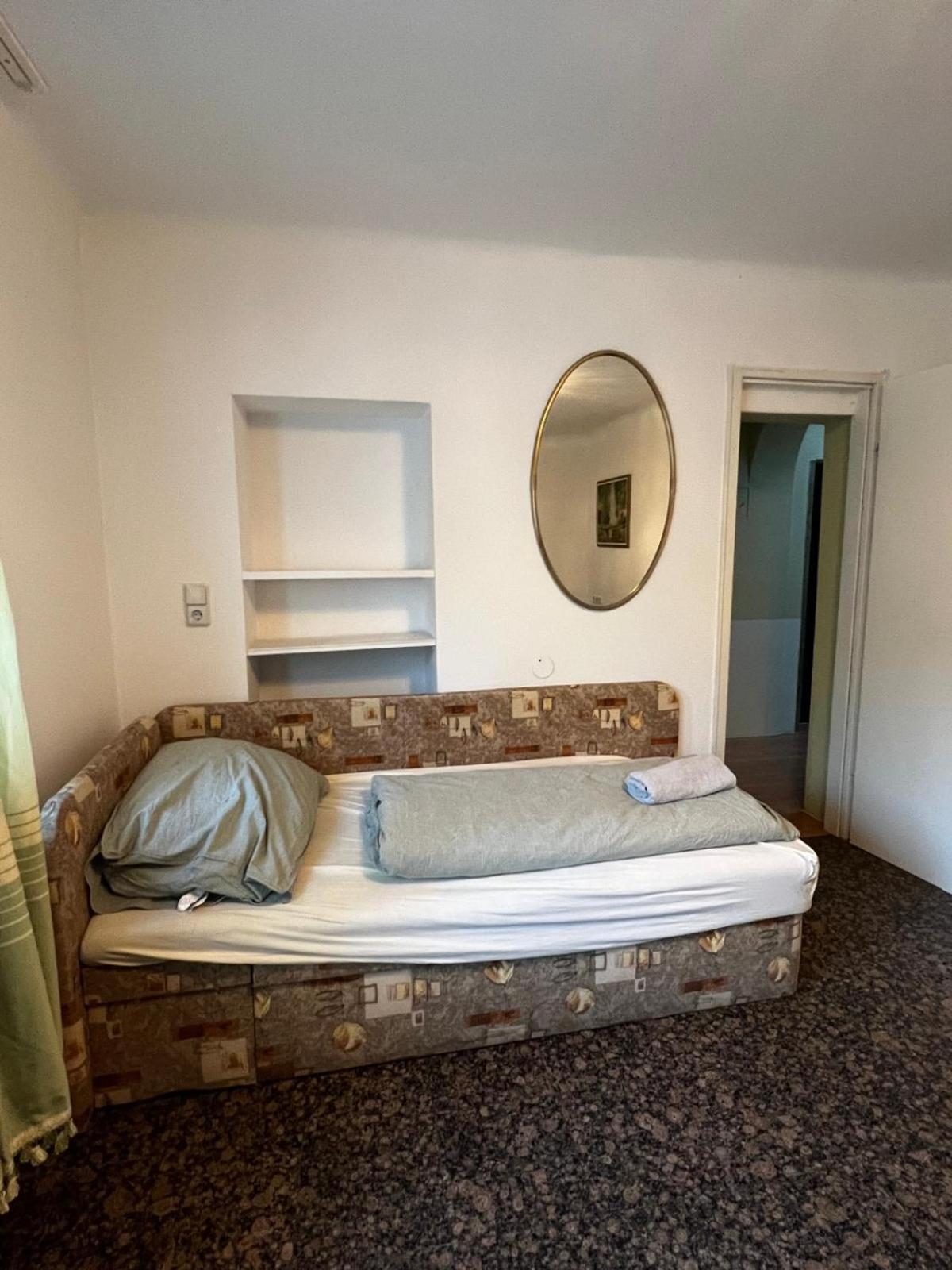 Central-Vintage Villa With Free Parking And 5Min Walk To Metro Wien Exterior foto